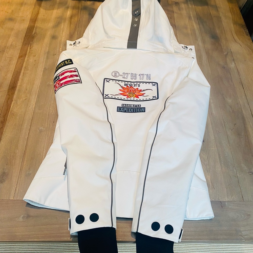 Bogner Sagarmatha Ski Jacket White Size S - Picture 7 of 11